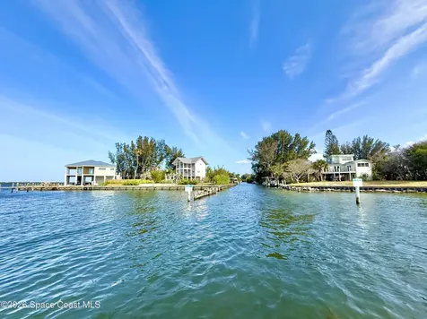 4 Grant Island Grant-valkaria FL 32949