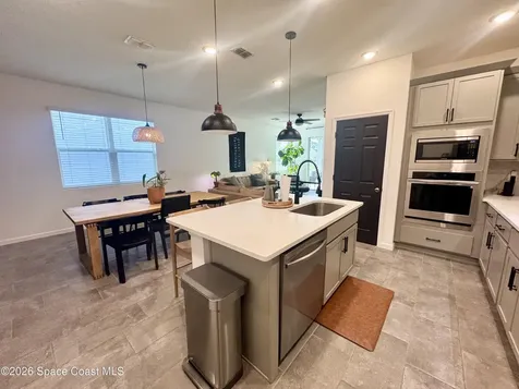 1192 Canfield Circle Palm Bay FL 32909