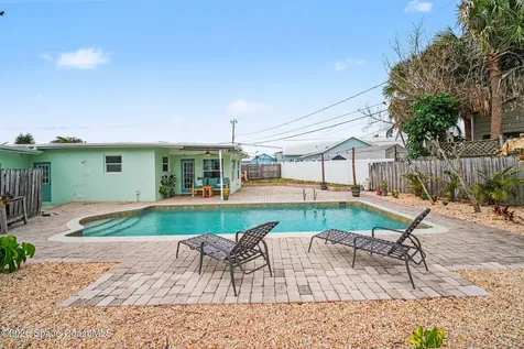 2250 Sunset Avenue Indialantic FL 32903