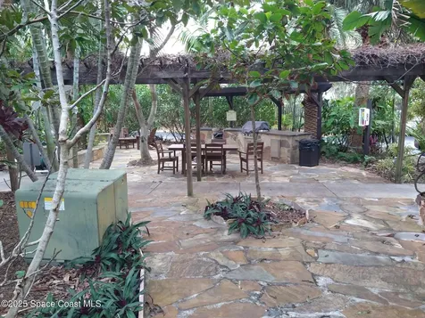 1020 Pinetree Drive Indian Harbour Beach FL 32937