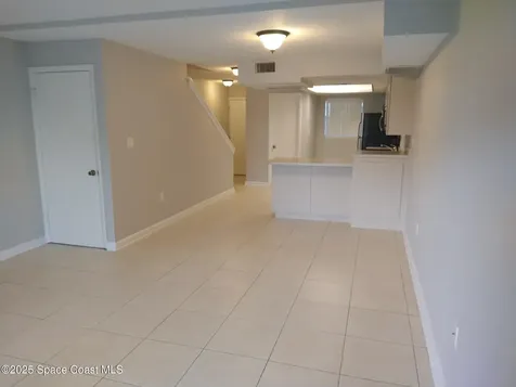 1020 Pinetree Drive Indian Harbour Beach FL 32937