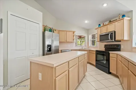986 Nixon Circle NE Palm Bay FL 32907