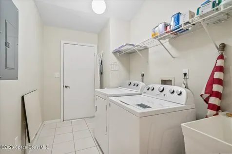986 Nixon Circle NE Palm Bay FL 32907