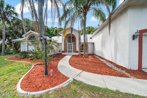 986 Nixon Circle NE Palm Bay FL 32907
