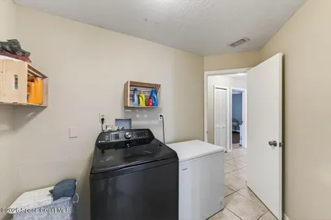 1602 Hawksbill Street NW Palm Bay FL 32907