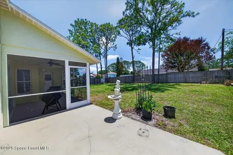 1602 Hawksbill Street NW Palm Bay FL 32907