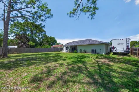 1602 Hawksbill Street NW Palm Bay FL 32907