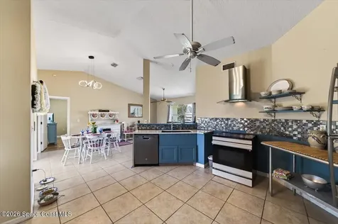 1602 Hawksbill Street NW Palm Bay FL 32907
