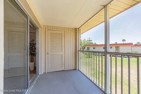 60 Woodland Drive Vero Beach FL 32962