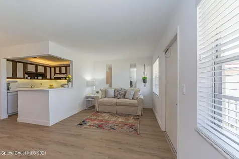 60 Woodland Drive Vero Beach FL 32962