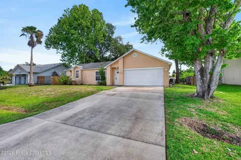 1366 Havre Street NW Palm Bay FL 32907