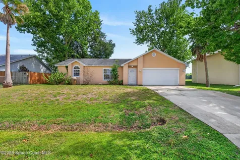 1366 Havre Street NW Palm Bay FL 32907