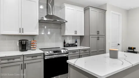 1845 Market Circle NE Palm Bay FL 32905