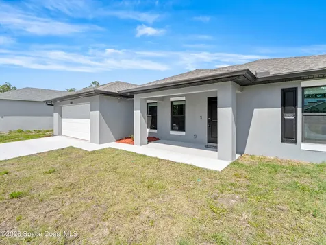 2561 Harbison Avenue SW Palm Bay FL 32908