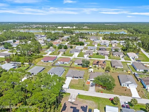 2561 Harbison Avenue SW Palm Bay FL 32908