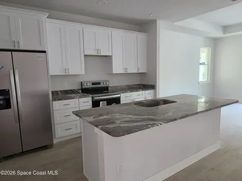 1740 Madden Avenue SW Palm Bay FL 32908