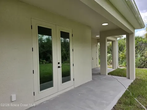 1740 Madden Avenue SW Palm Bay FL 32908
