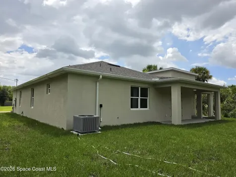 1740 Madden Avenue SW Palm Bay FL 32908
