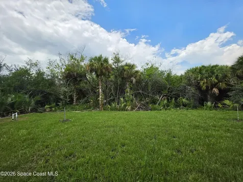 1740 Madden Avenue SW Palm Bay FL 32908