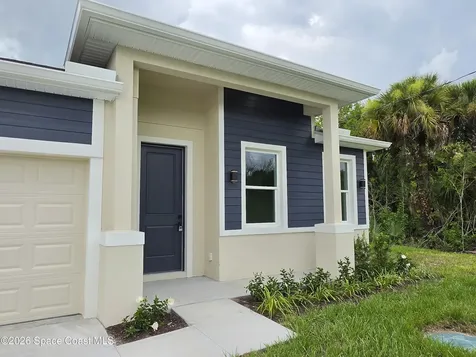 1740 Madden Avenue SW Palm Bay FL 32908