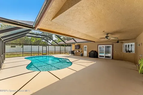 36 Mohican Way Melbourne Beach FL 32951