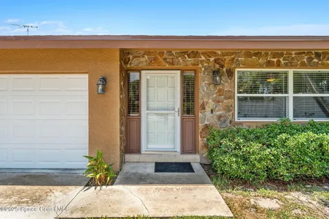 36 Mohican Way Melbourne Beach FL 32951