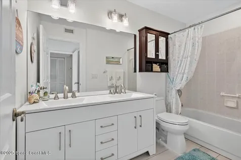 1827 Aynsley Way Vero Beach FL 32966