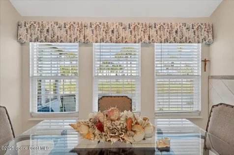 1827 Aynsley Way Vero Beach FL 32966