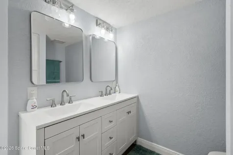 125 W Gadsden Lane Cocoa Beach FL 32931