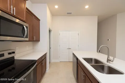 1146 Kylar Drive NW Palm Bay FL 32907