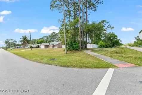 6480 Golfview Avenue Cocoa FL 32927