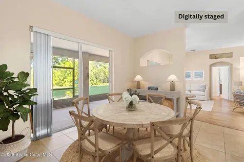 319 Gardendale Circle SE Palm Bay FL 32909