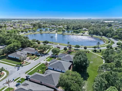 319 Gardendale Circle SE Palm Bay FL 32909