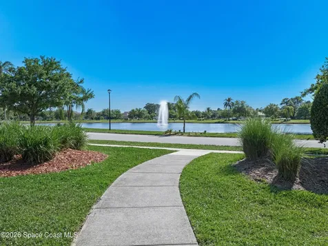 319 Gardendale Circle SE Palm Bay FL 32909