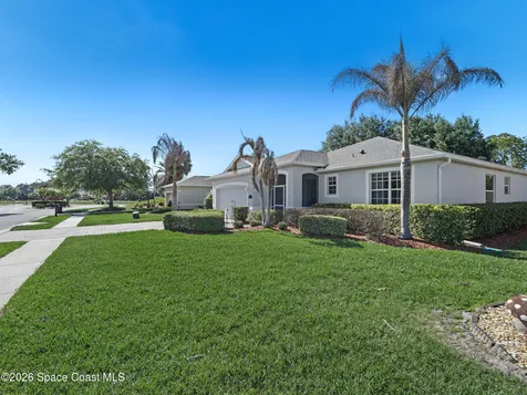 319 Gardendale Circle SE Palm Bay FL 32909