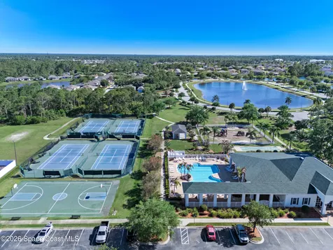 319 Gardendale Circle SE Palm Bay FL 32909