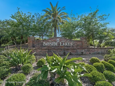 319 Gardendale Circle SE Palm Bay FL 32909