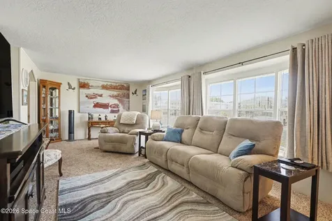 823 Vireo Drive Barefoot Bay FL 32976