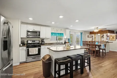 823 Vireo Drive Barefoot Bay FL 32976
