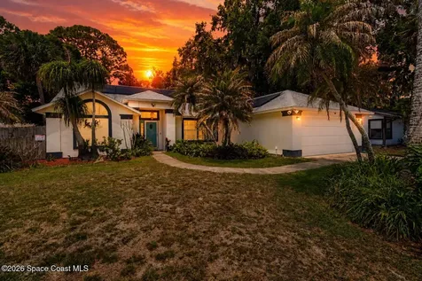 826 Roger Avenue NW Palm Bay FL 32907