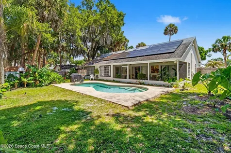 826 Roger Avenue NW Palm Bay FL 32907