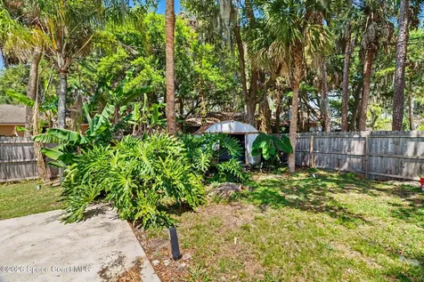 826 Roger Avenue NW Palm Bay FL 32907