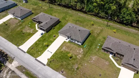 1131 Salina Street SE Palm Bay FL 32909