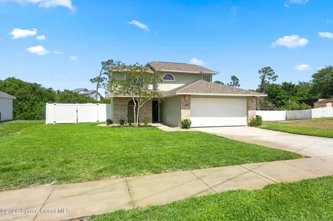 845 Trailwood Avenue Titusville FL 32796