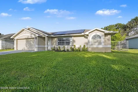 146 Oakcrest Avenue NE Palm Bay FL 32907