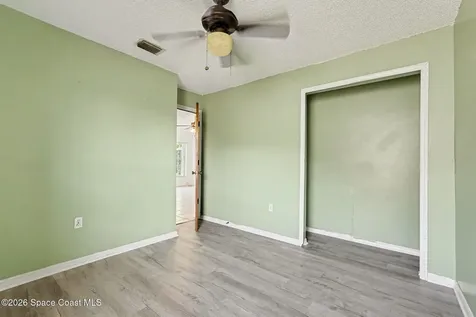 146 Oakcrest Avenue NE Palm Bay FL 32907
