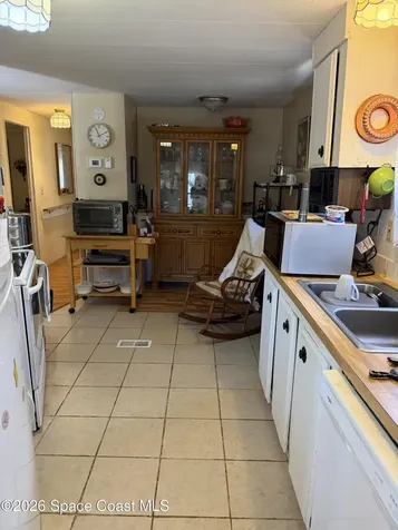 1025 Waterway Drive Barefoot Bay FL 32976