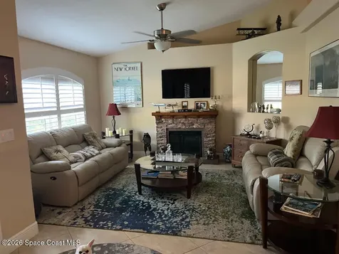 7100 Hacienda Drive Grant FL 32949