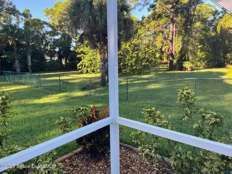 7100 Hacienda Drive Grant FL 32949