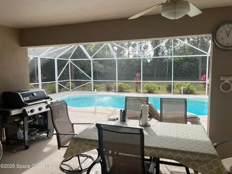 7100 Hacienda Drive Grant FL 32949
